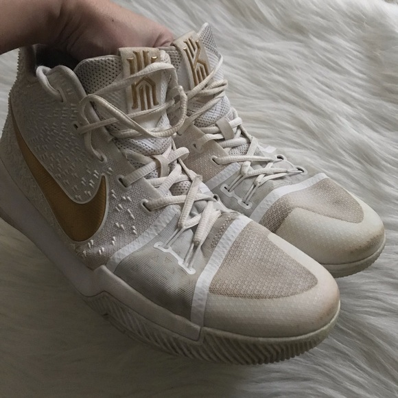 Nike | Shoes | Nike Kyrie 3 Finals Gold Azurie Elizabeth Sz 2 | Poshmark
